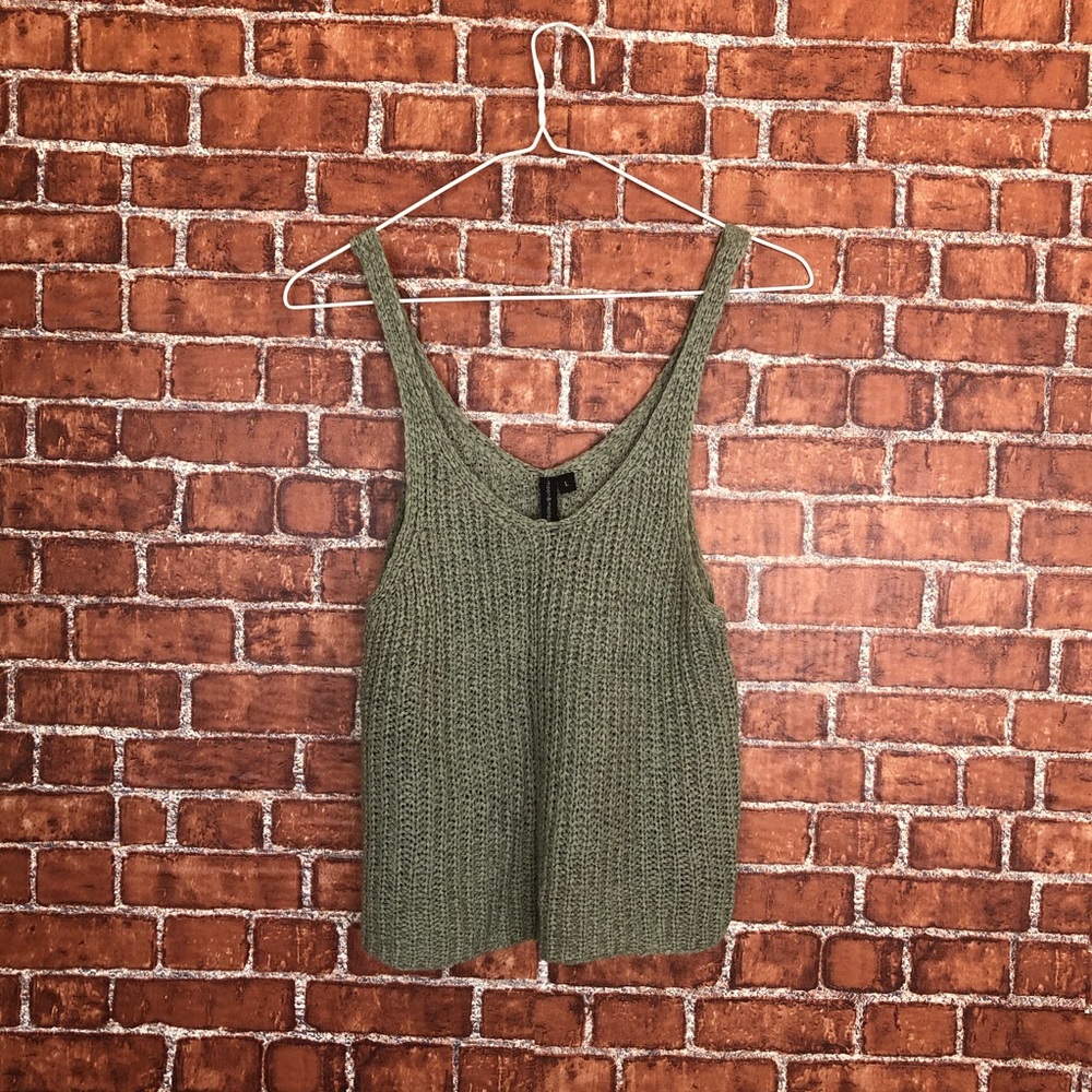 💢SOLD💢 Knit crop top